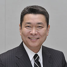 江川 卓 氏